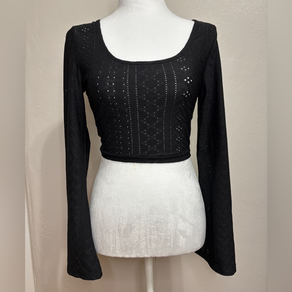 Crop Top Womens L Black Eyelet‎ Bell Sleeves Y2K Whimsigoth Witchy Festival